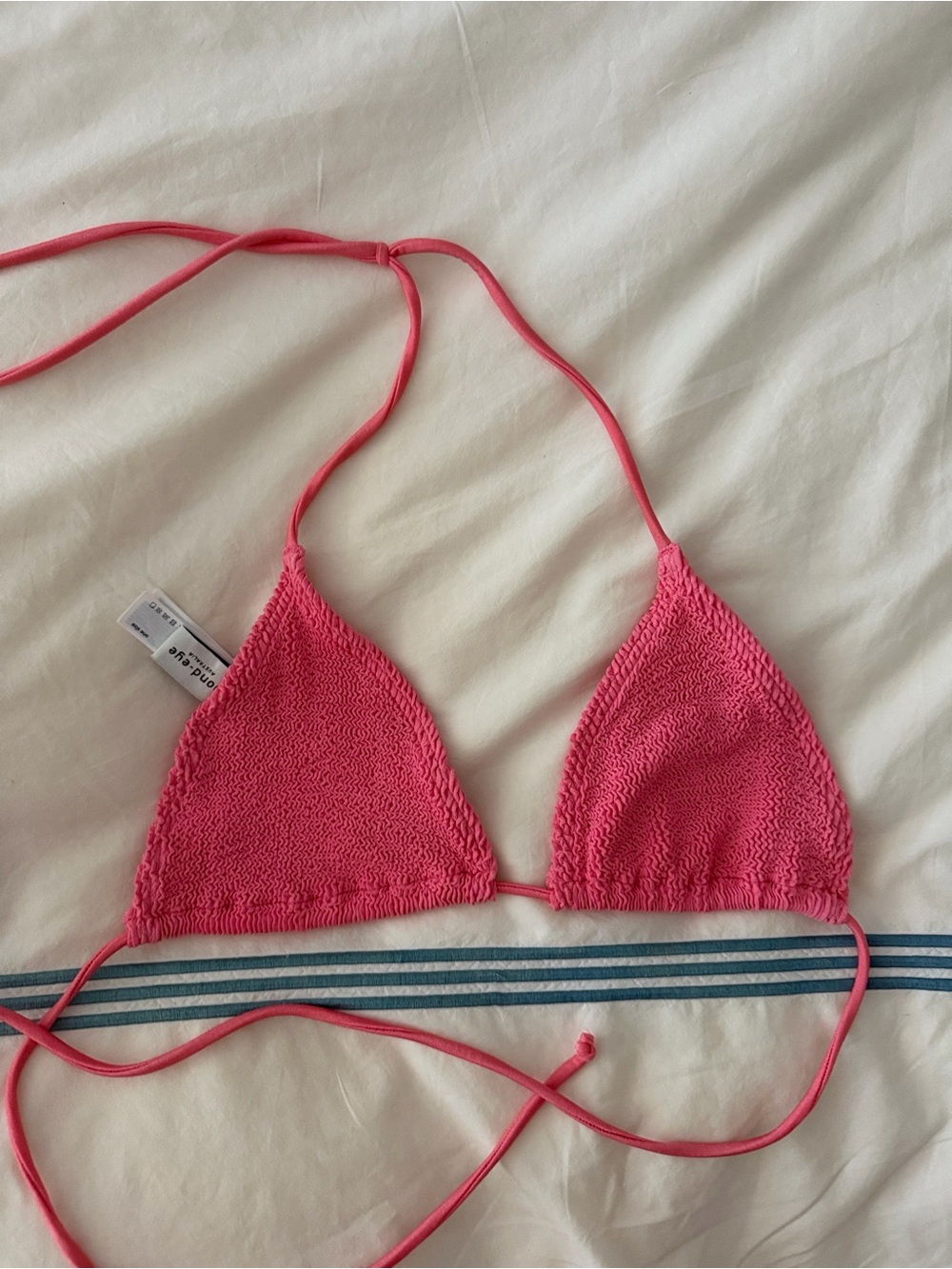 bond-eye Pink Triangle Bikini Set